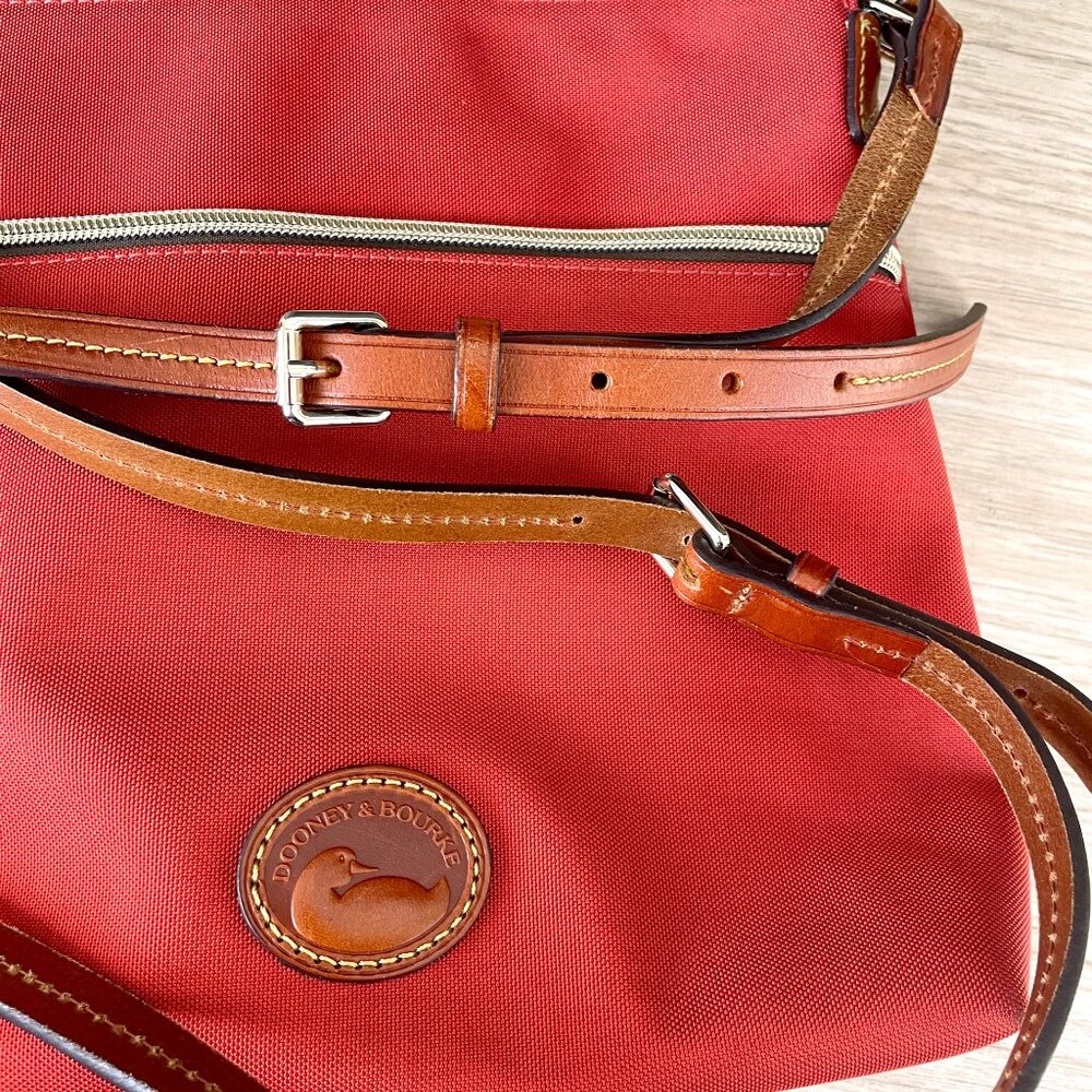 Dooney & Bourke rust nylon and leather crossbody bag - Picture 13 of 13